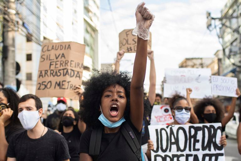 “não Se Pode Pensar A Democracia Real No Brasil Se O Racismo Não For Um Ponto Central