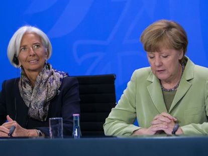 A diretora-gerente do FMI, Christine Lagarde, e a chanceler alemã, Angela Merkel, em maio.