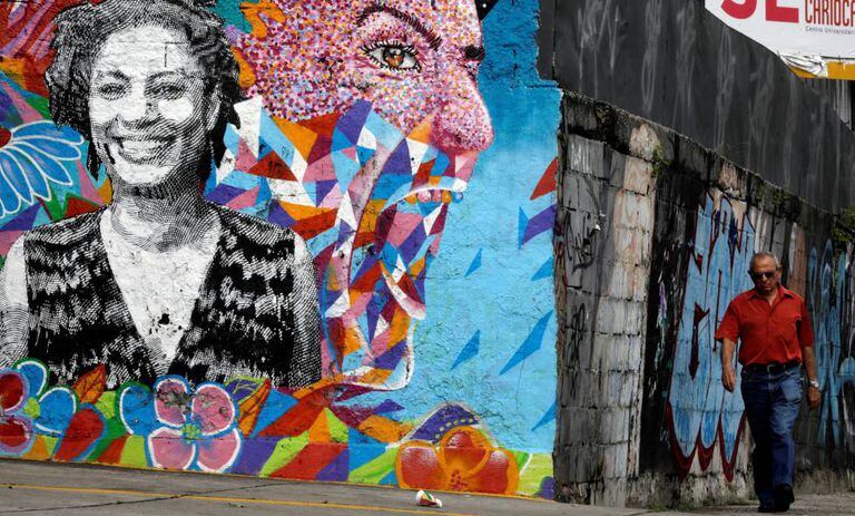 Mural com Marielle no Rio.