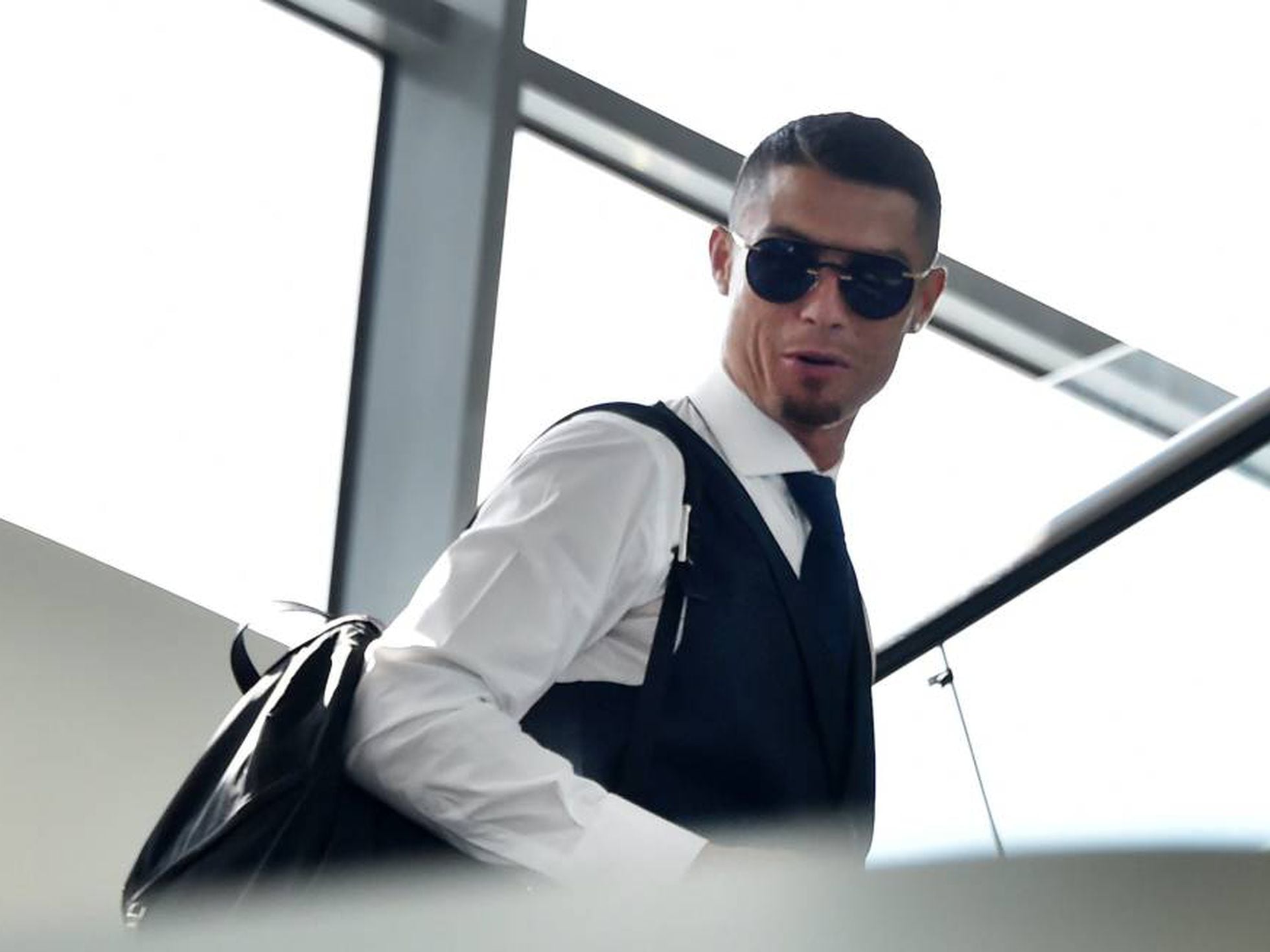 Cristiano Ronaldo se despede do Real Madrid e fecha com a Juventus - Jornal  Joca