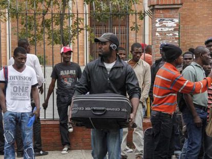 Haitianos recebem abrigo na Igreja Nossa Senhora da Paz, em S&atilde;o Paulo.