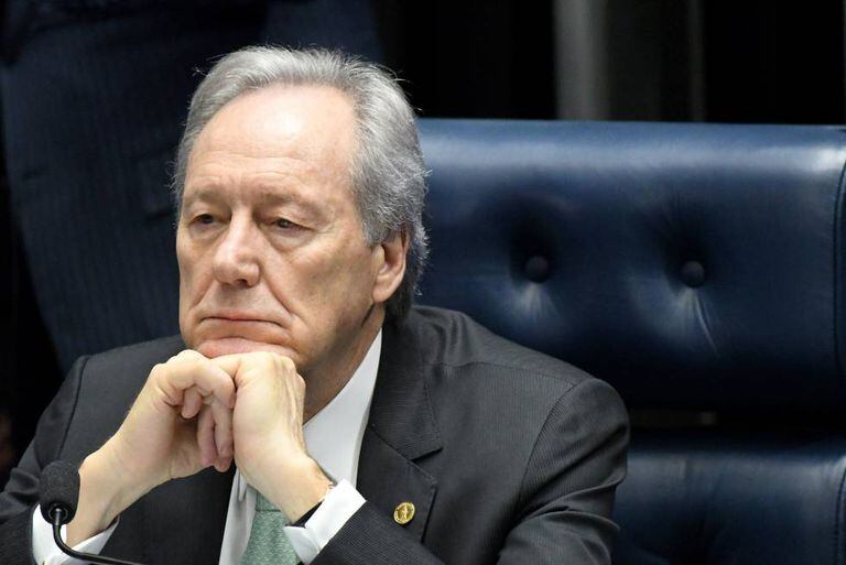 O presidente do Supremo, Ricardo Lewandowski, na maratona do Senado.