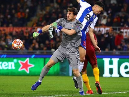 Casillas e Pepe durante o jogo contra a Roma na Champions League.