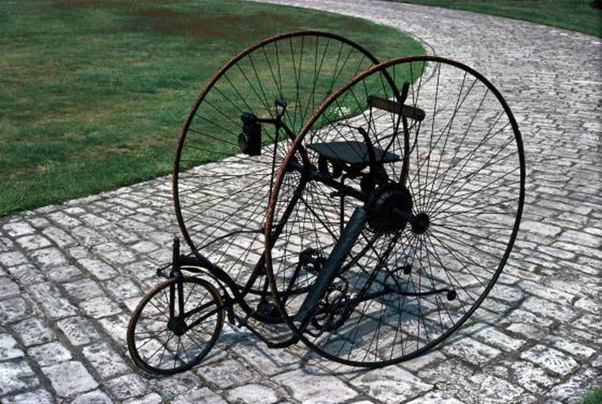 histÓria da bicicleta há 200 anos foi criada a primeira bicicleta e