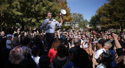 Beto O’Rourke, candidato democrata pelo Texas, na sexta-feira durante um ato de campanha na localidade de Plano.