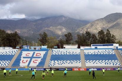 Seleção brasileira faz treino em Santiago do Chile.