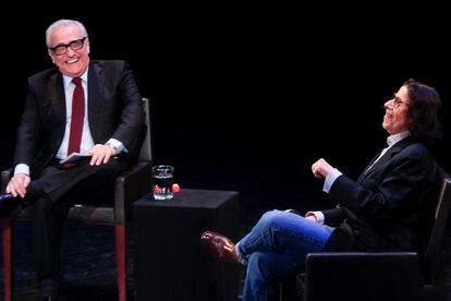 Fran Lebowitz e Martin Scorsese conversam na Brooklyn Academy of Music, em 2014. 