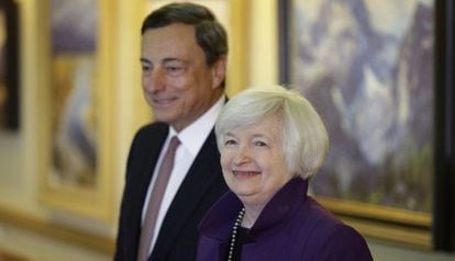 Mario Draghi, presidente do BCE, e Janet Yellen, presidenta do Banco Central dos EUA.