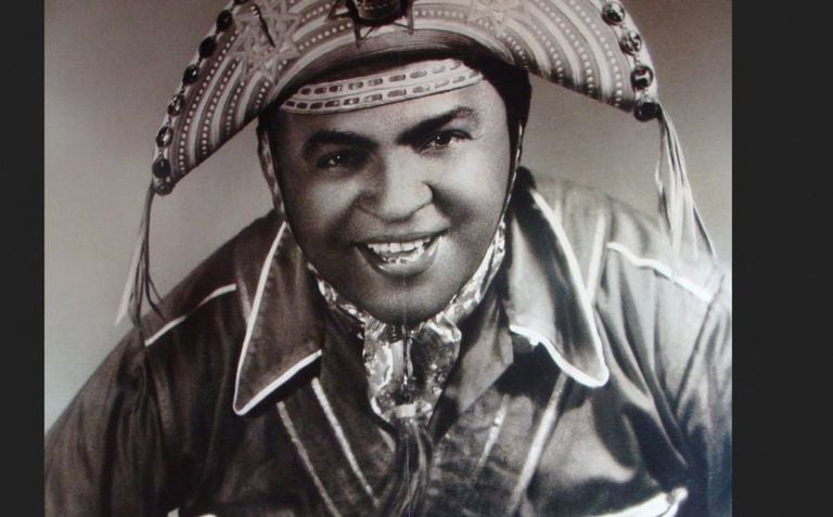 O músico Luiz Gonzaga, autor de 'Asa Branca', que completa 70 anos (e nina o sono de Irene).