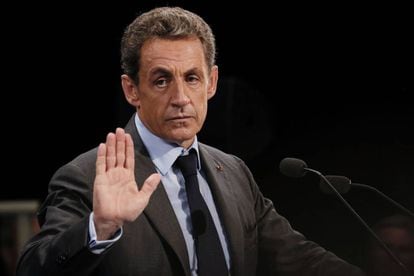 Nicolas Sarkozy durante um discurso, na segunda-feira, dia 12, em Provins