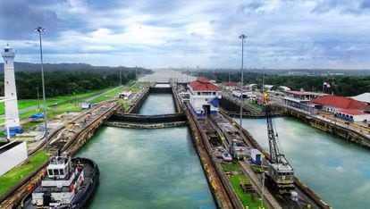 Vista das eclusas do Canal do Panamá.