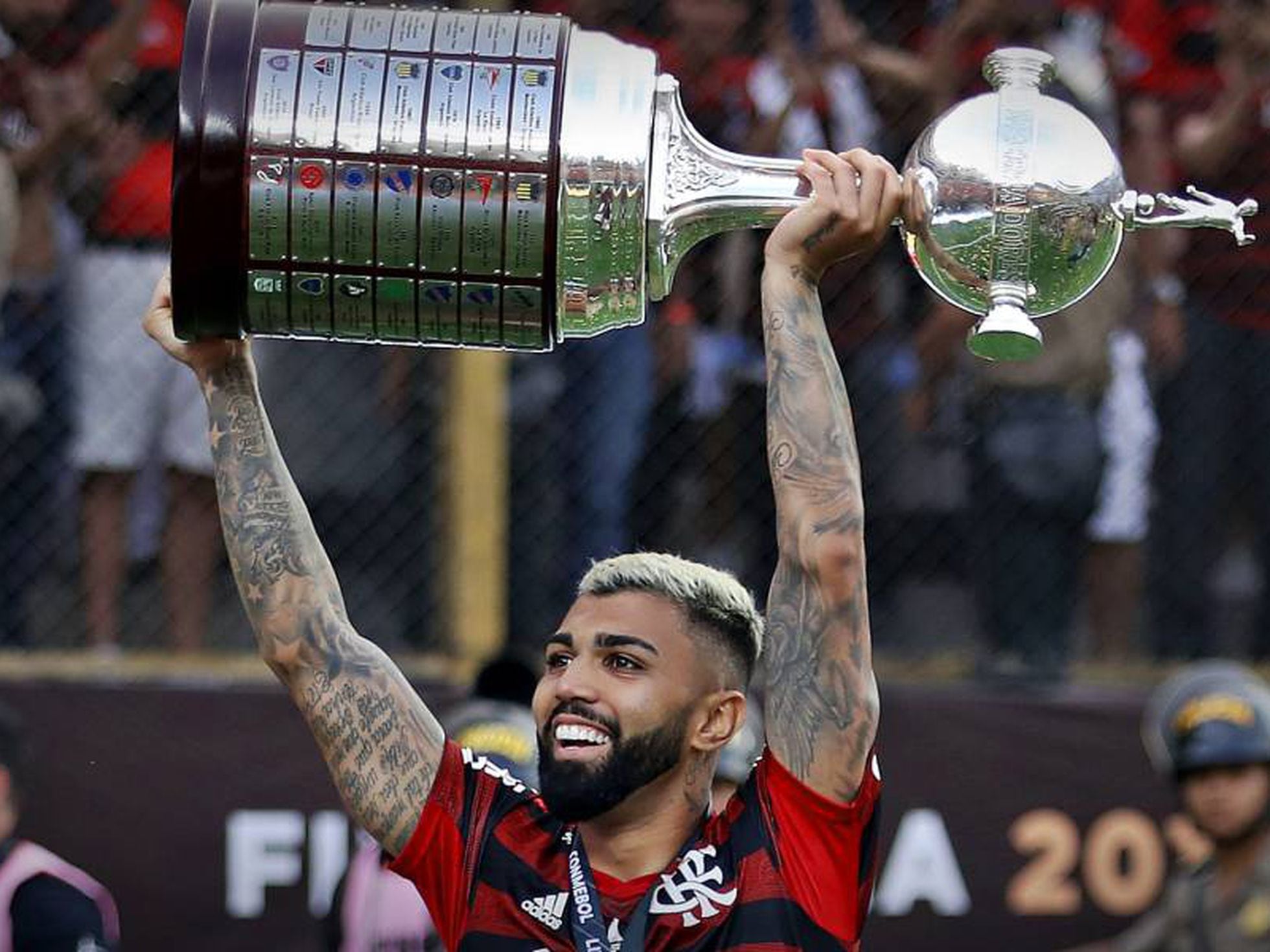 Ídolo do São Paulo dispara: 'O Corinthians cai para a segunda