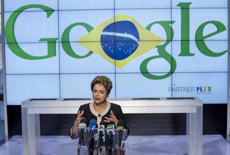 Dilma Rousseff discursa na sede do Google, em São Francisco, no último dia da viagem aos Estados Unidos.