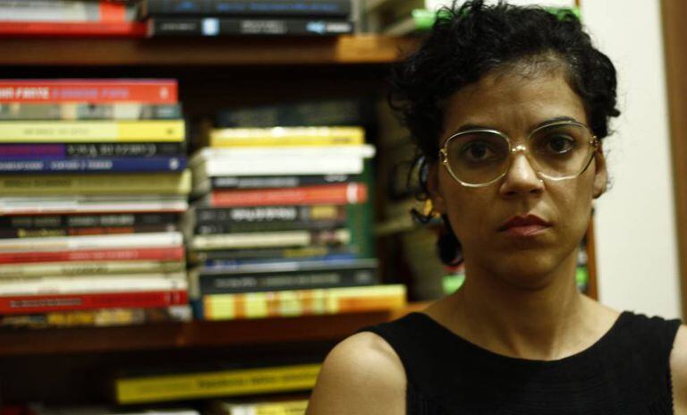 A antropóloga Caroline Leal.