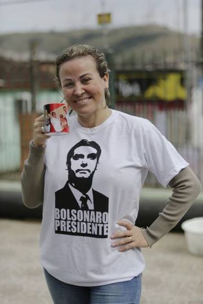 Cátia Cunha, fã de Bolsonaro.