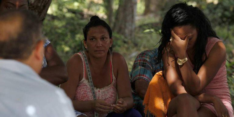 Migrantes cubanos no Panamá, na sexta-feira.
