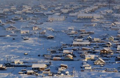 Visão geral do vale de Oymyakon, na República de Sakha ou Iacútia. O nome da cidade significa “água líquida, ou água que não congela”, no idioma iacuto.
