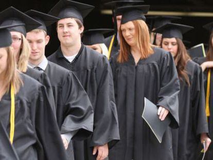 A maioria dos estudantes universitários nos EUA está endividado ao se formar.