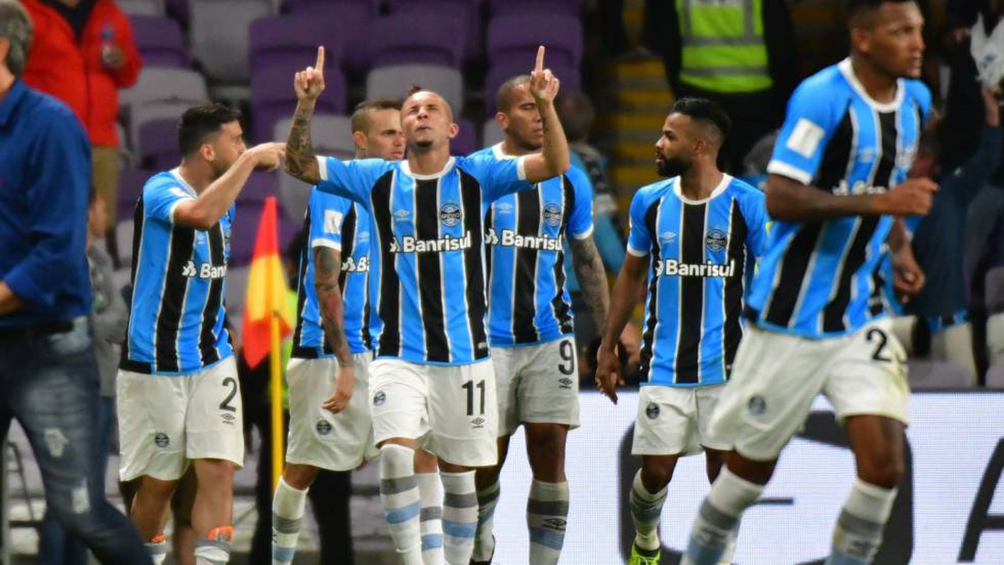 Everton salva o Grêmio e vira maior artilheiro da Arena - Grêmio