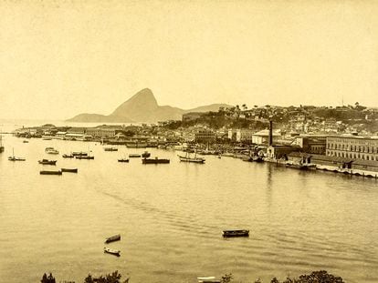 Porto do Rio de Janeiro no fim do século XIX: doenças chegavam do exterior a bordo de navios.