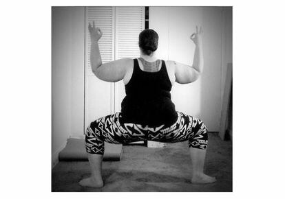 Além de fotos realizando posturas complexas da ioga, esta ‘instagramer’, Katrina Lundy, mostra as mudanças que se produzem em seu corpo ao longo da prática da ioga, das quais diz se sentir orgulhosa.