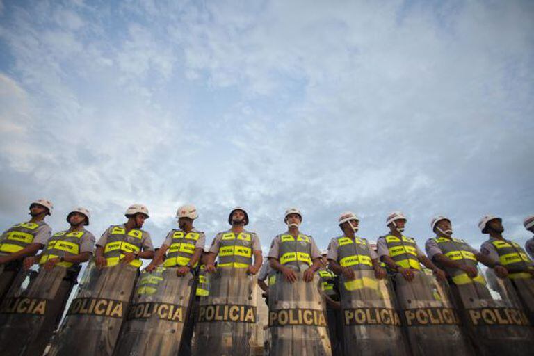 Policiais militares durante um protesto em São Paulo no mês de março.
