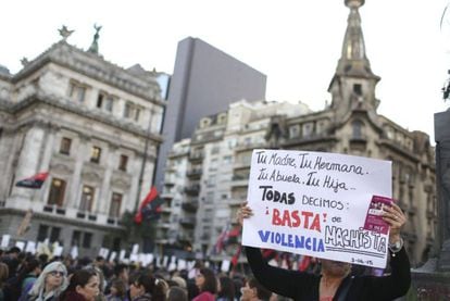 A marcha Nem Uma a Menos, em 3 de junho de 2015.
