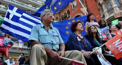 Partidários do ‘sim’ ao acordo com os credores, em Tessalônica.