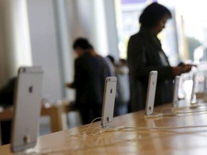 Telas sensíveis de um número indeterminado de telefones da Apple estão deixando de responder