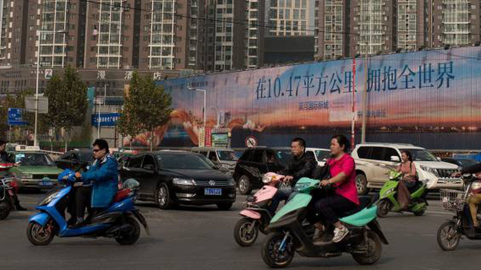 Linda! Nova moto esportiva chinesa parece clássico das pistas