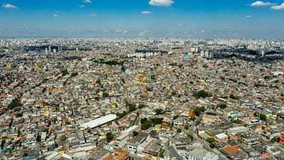 Vista aérea da Brasilândia, um dos distritos mais populosos de São Paulo.