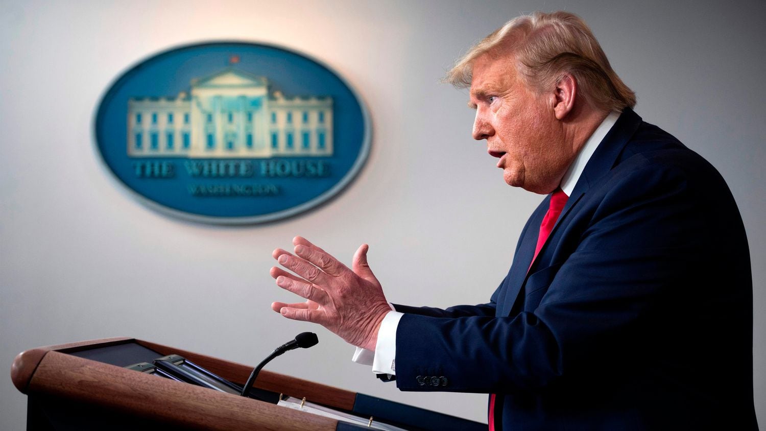 O presidente Donald Trump, na coletiva de imprensa diária que tem conduzido sobre o coronavírus nos EUA.