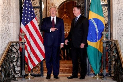 Os presidentes Trump e Bolsonaro em encontro em março de 2020, na Flórida.