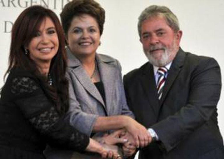 Cristina Kirchner, Dilma Rousseff e Lula.