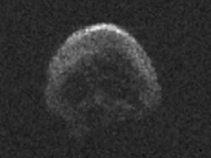 Imagem do asteroide 2015 TB145, captada pela NASA.