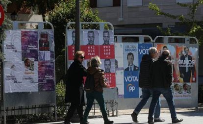 Cartazes eleitorais em Madri. 