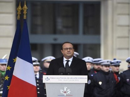 Hollande anuncia mais poderes permanentes para a polícia da França