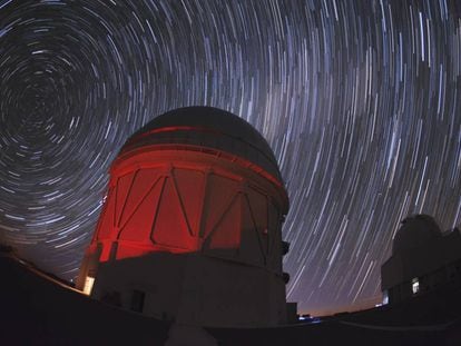 Telescópios como o da imagem (no Chile) ajudam a entender a origem do universo