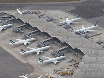 Aeroporto internacional de Hong Kong, onde a nova mutação também foi detectada.