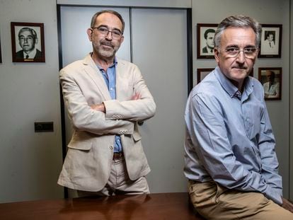 Borja Quintana (esquerda) e Antonio Planas, presidente da Sociedade Madrilenha de Anestesiologia, Reanimação e Terapêutica da Dor e secretário da Sociedade Espanhola da área.
