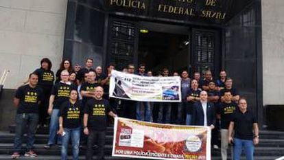 Funcionários da PF protestam contra a PEC 412 no Rio de Janeiro.