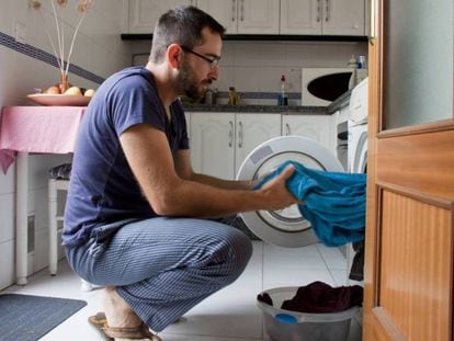 “Eu não ajudo em casa, sou parte da casa”: uma reflexão sobre tarefas do lar