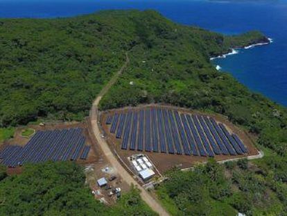 A SolarCity, adquirida pela empresa, instalou na ilha de Ta’u uma rede elétrica solar de 1,4 MW de potência e reserva para três dias