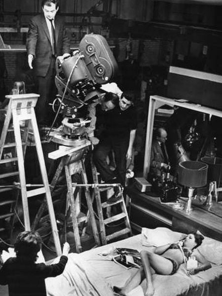 Stanley Kubrick, na filmagem de 'Dr. Fantástico', em 1964.