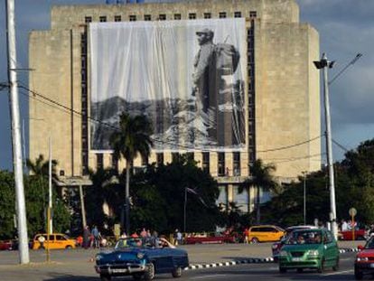 Um desfile popular de homenagem abre os sete dias de despedida do pai da Revolução Cubana