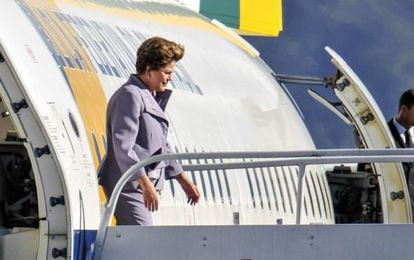 Dilma Rousseff chega à cúpula da CELAC na Costa Rica.