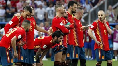 Seleção espanhola se despede da Copa após derrota nos pênaltis.
