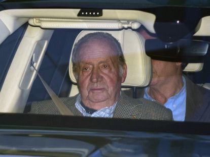Juan Carlos I, em janeiro, quando foi visitar sua sobrinha Simoneta Gómez Acebo, que estava hospitalizada.