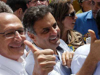 Geraldo Alckmin faz campanha no Estado ao lado de A&eacute;cio Neves.