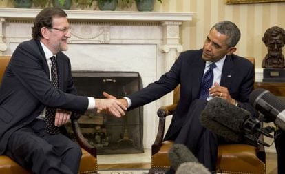 Rajoy estreita a mão de Obama durante sua reuni?n.